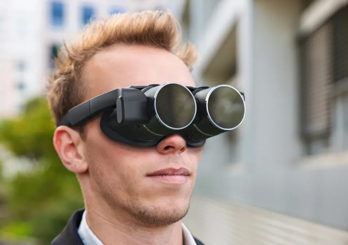 新一代智能VR眼镜 可有效辅助支援视觉障碍者