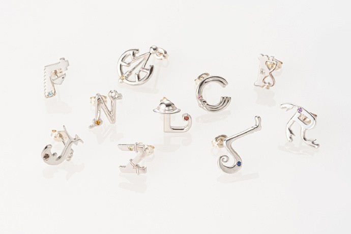珠宝首饰品牌 JAM HOME MADE 推出《海贼王》银饰耳环和项链周边